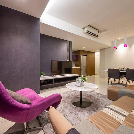 Mulberry Verve Suites Kl Mid Valley Куала-Лумпур Экстерьер фото