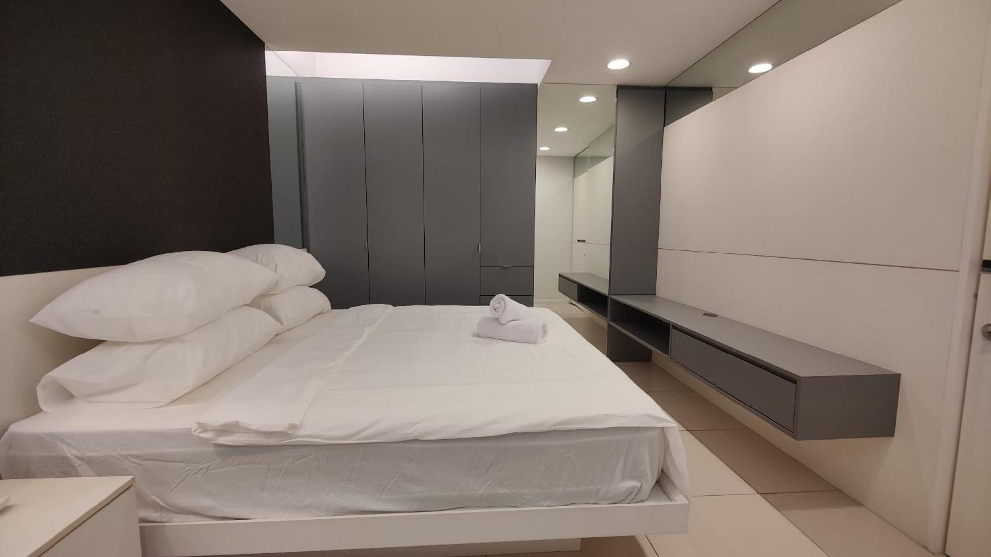 Mulberry Verve Suites Kl Mid Valley Куала-Лумпур Экстерьер фото