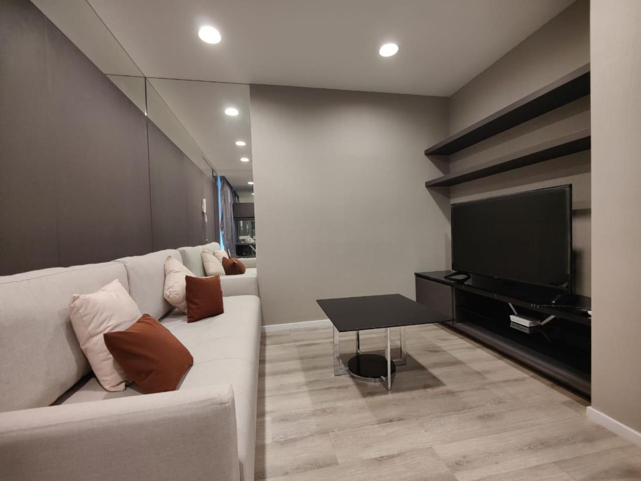 Mulberry Verve Suites Kl Mid Valley Куала-Лумпур Экстерьер фото