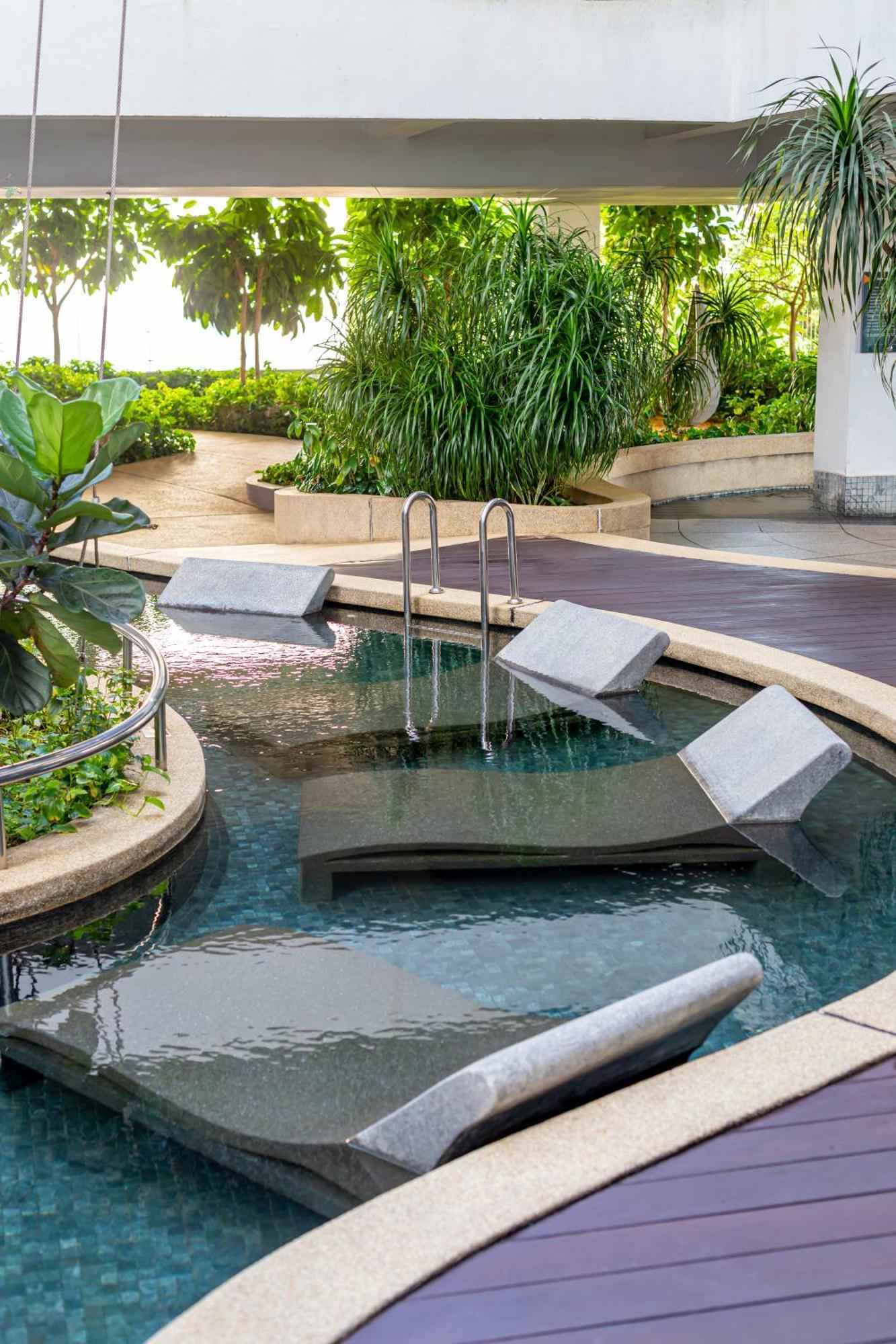 Mulberry Verve Suites Kl Mid Valley Куала-Лумпур Экстерьер фото