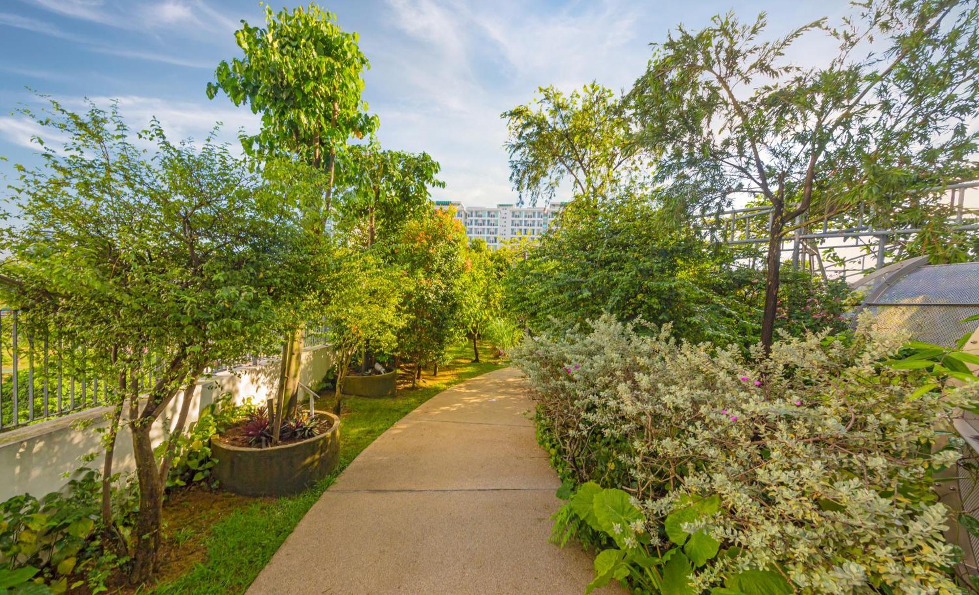 Mulberry Verve Suites Kl Mid Valley Куала-Лумпур Экстерьер фото