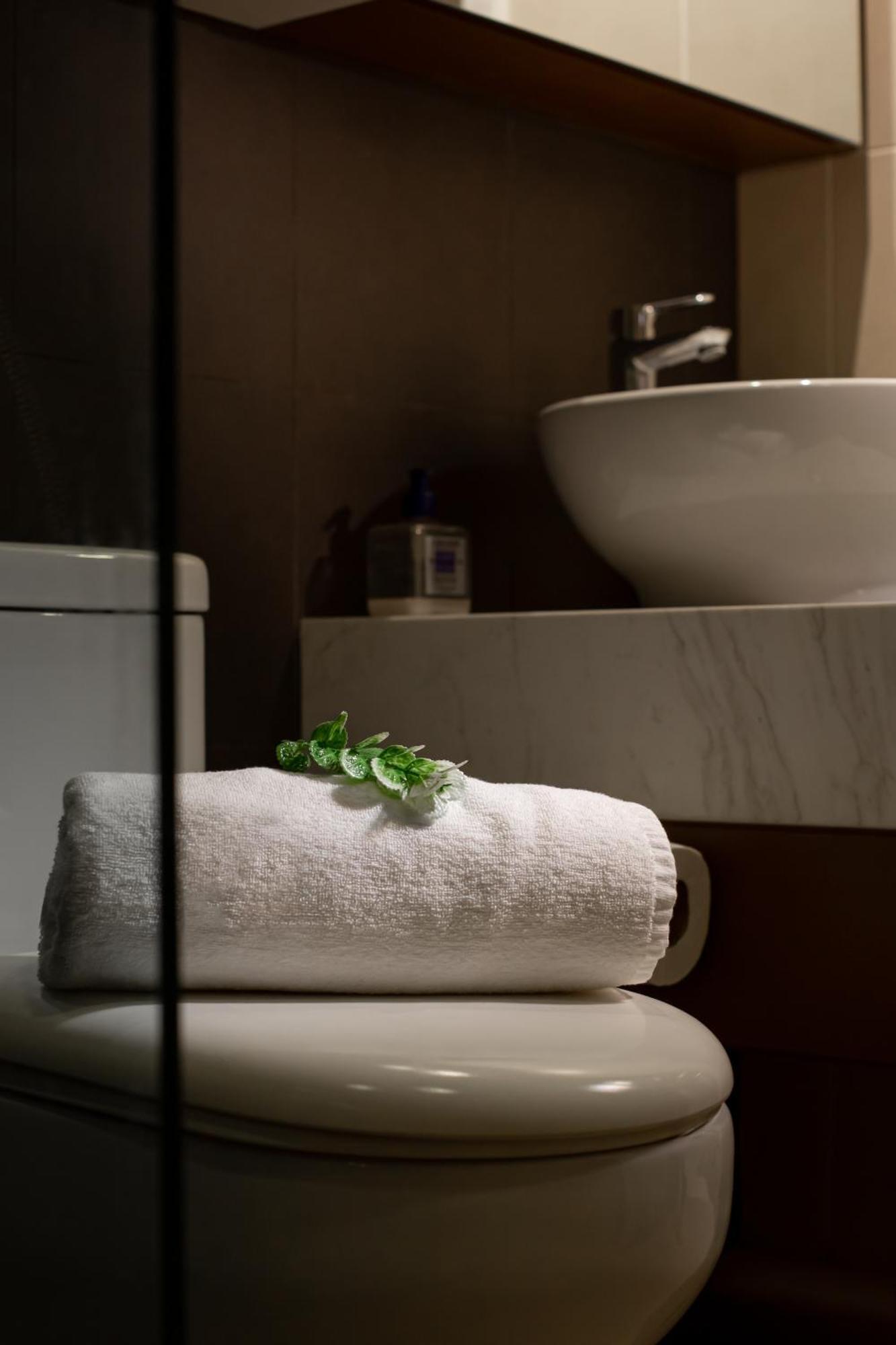 Mulberry Verve Suites Kl Mid Valley Куала-Лумпур Экстерьер фото