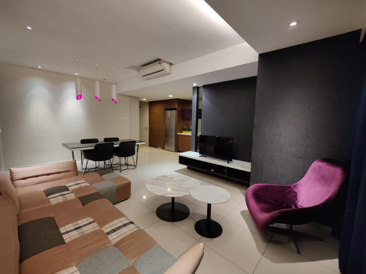 Mulberry Verve Suites Kl Mid Valley Куала-Лумпур Экстерьер фото